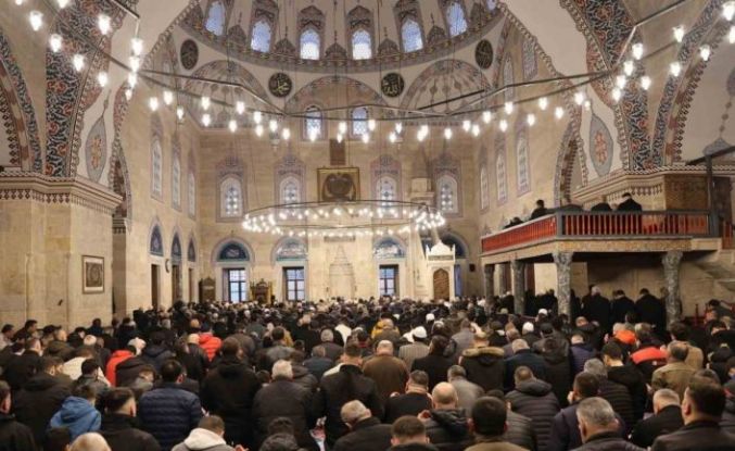 Amasya’da Sultan II. Bayezid Camii’nde bayram namazı kılındı
