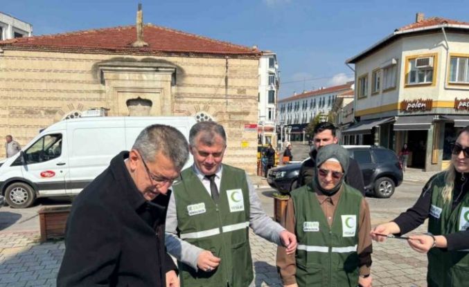Babaeski’de Yeşilay bilgilendirme standı kuruldu