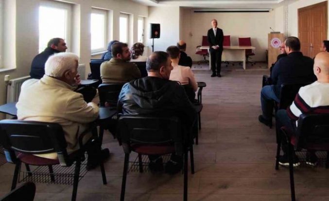 Bayburt’ta çevre ve şehircilik hizmetleri masaya yatırıldı