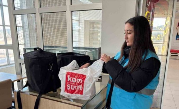 Bingöl’de öğrencilerden "Komşum Projesi" ile Ramazan dayanışması