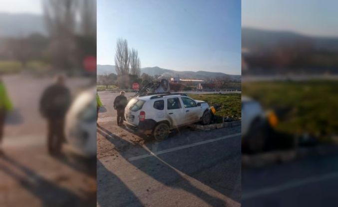 Burdur’da otomobiller çarpıştı: 5 yaralı