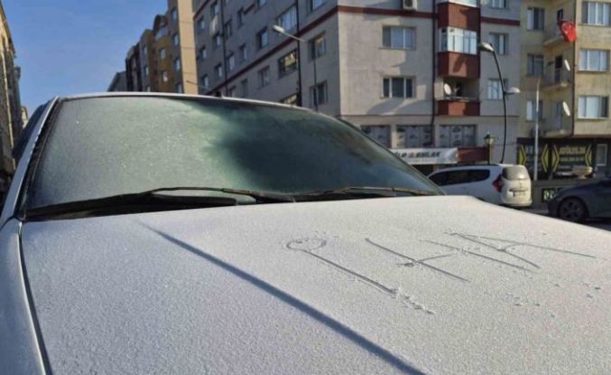 Eskişehir’deki soğuklar arabaları etkiledi