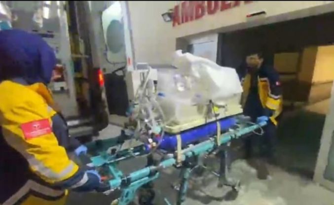 Kalp anomalisi tespit edilen bebek uçak ambulansla Konya’ya sevk edildi