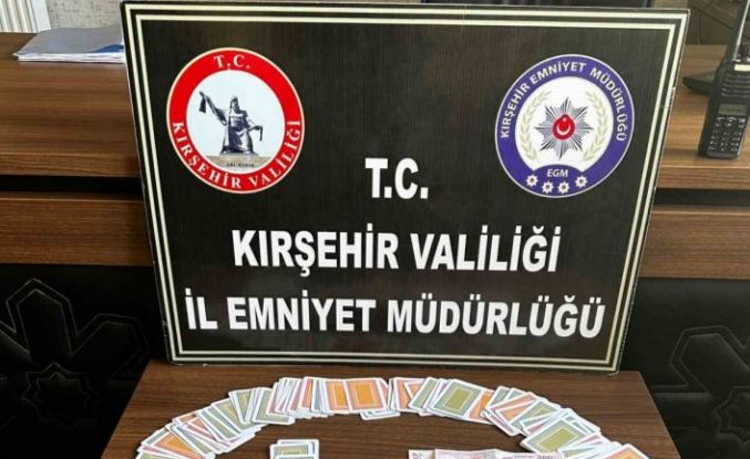 Kıraathanede kumar oynayan 4 kişiye para cezası