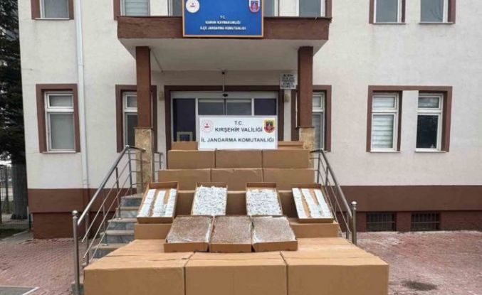 Kırşehir’de 4 milyon 95 bin TL’lik kaçak makaron ele geçirildi