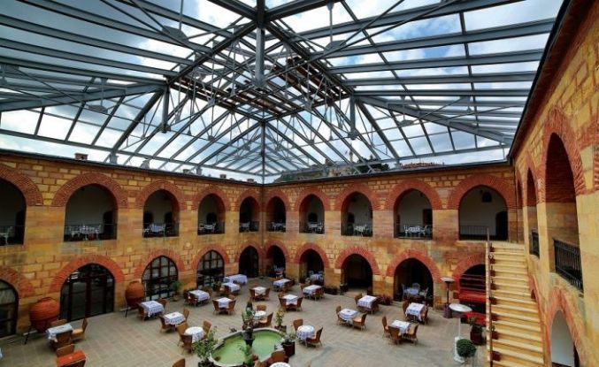 Kurşunlu Han sözleşmeye aykırı kullanımdan tahliye ediliyor