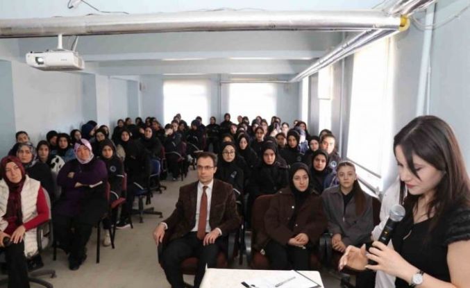 Öğrencilere verem hastalığı anlatıldı