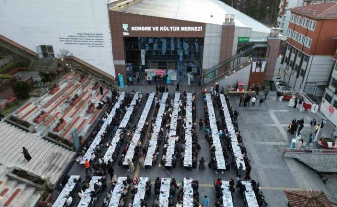 RTEÜ’de öğrenciler iftarda buluştu