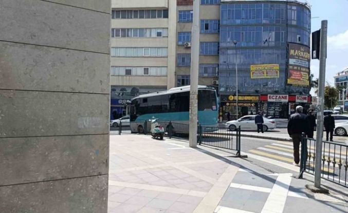 Şanlıurfa’da özel halk otobüsünün çarptığı kişi yaralandı