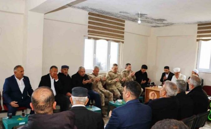 Siirt’te şehitler dualarla anıldı