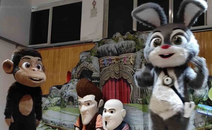 Türkeli’de "Akıllı Tavşan Momo" ile çevre bilinci kazandırıldı