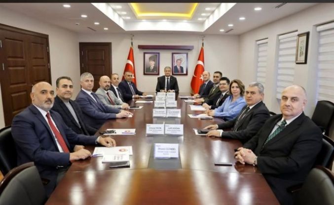 Uluslararası Adana Portakal Çiçeği Karnavalı hazırlıkları değerlendirildi