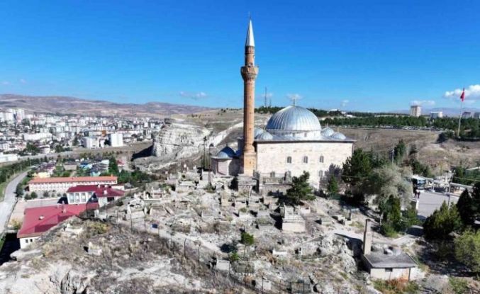 Yukarı Tekke kayalıkları ıslah ediliyor