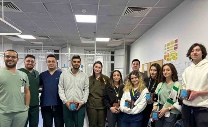 Yunusemre’de nöbetçi doktorlar unutulmadı