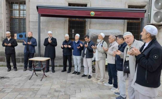 Alaplı’da Hacı Adayları Dualarla Uğurlandı