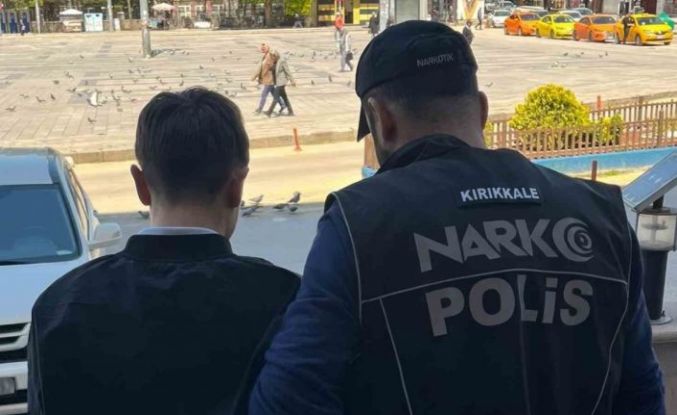 Aracında ve evinde uyuşturucu bulunan şüpheli tutuklandı