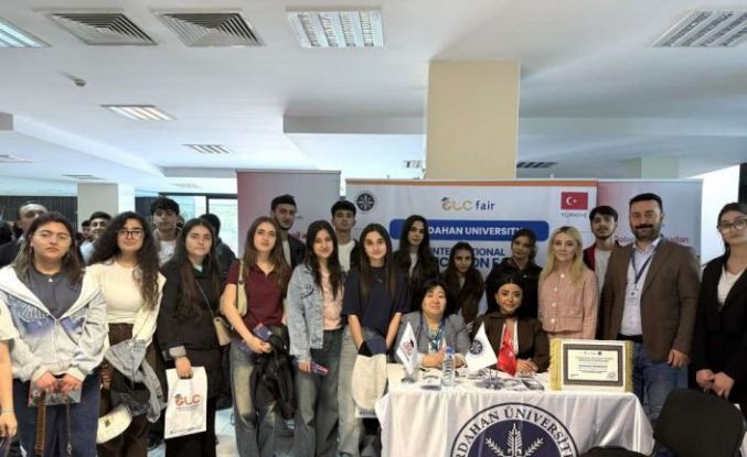 Ardahan Üniversitesi Azerbaycan’daki Uluslararası Eğitim Fuarında tanıtıldı