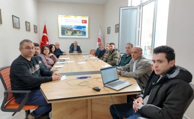 Ardahan’da arıcılığın geliştirilmesine yönelik değerlendirme toplantısı yapıldı