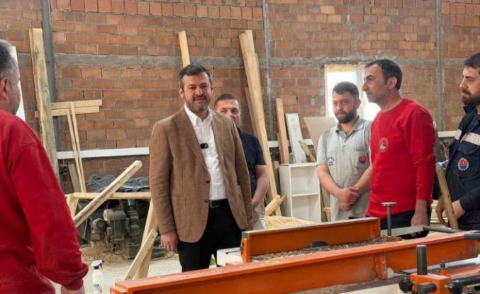 Başkan Çetinkaya’dan üretim hamlesi: Belediye marangozhanesinin kapasitesi 3 kat arttı