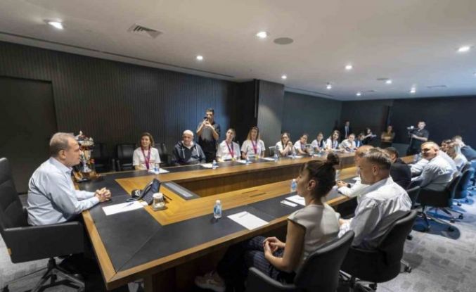 Başkan Seçer:   "ÇBK Mersin’in başarısı kentimiz için büyük bir zenginlik"