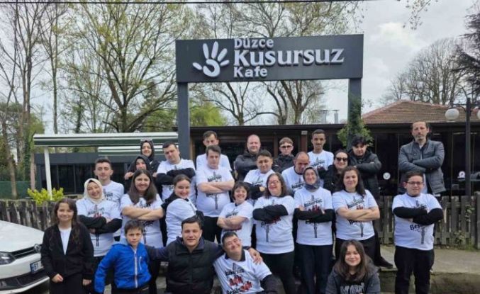 Beşiktaş, kafe çalışanı özel bireyleri ağırladı