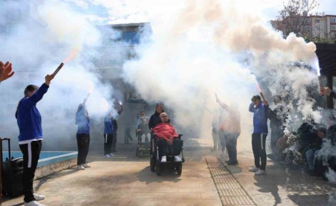 Boccia şampiyonlarına kutlama