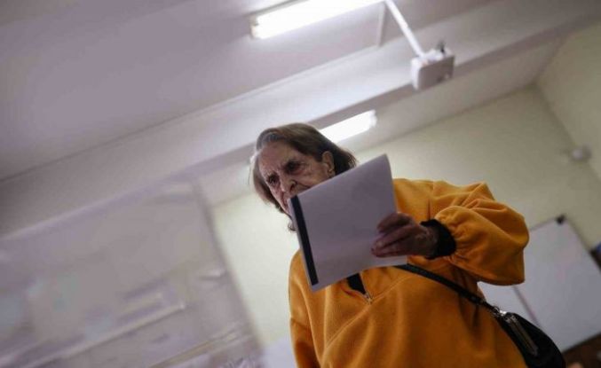 Bulgaristan’da halk son 5 yılın sekizinci genel seçimi için sandık başında