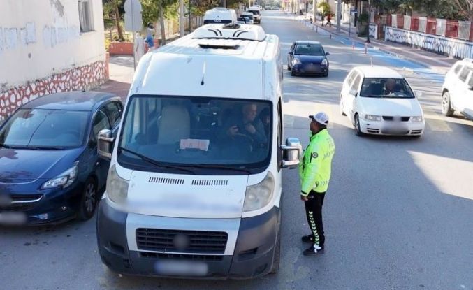 Burdur’da 101 araç ve sürücüsü kontrol edildi
