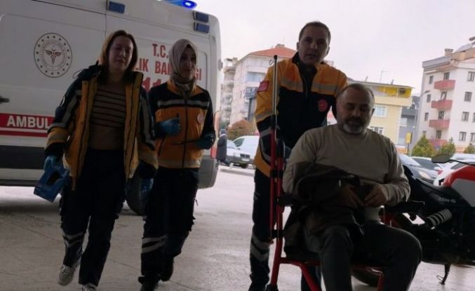 Bursa’da iki otomobil çarpıştı: 2 yaralı