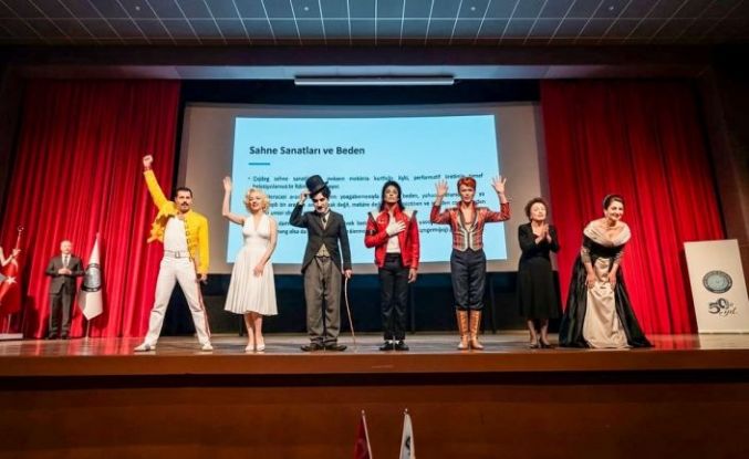 BUÜ’de sanatın ve sanatçının geleceği mercek altına alındı