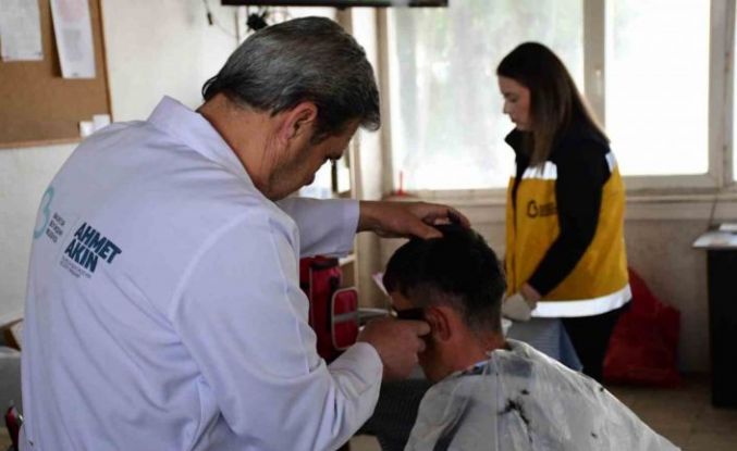 Büyükşehir Belediyesi, yakın berber ve evde bakım hizmetleri  vatandaşın yanında