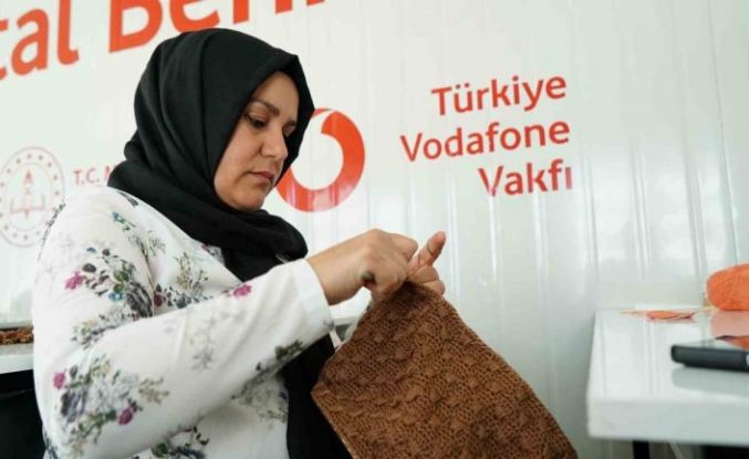 "Dijital Benim İşim" projesiyle 61 binden fazla kadın kursiyere ulaşıldı