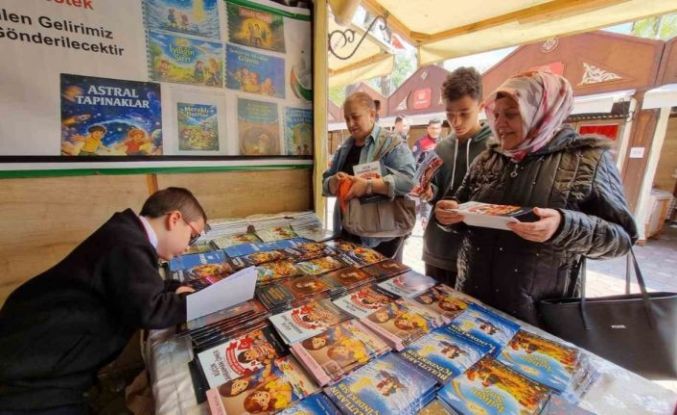 Filistinli akranları için hayal dünyalarını satırlara döktüler