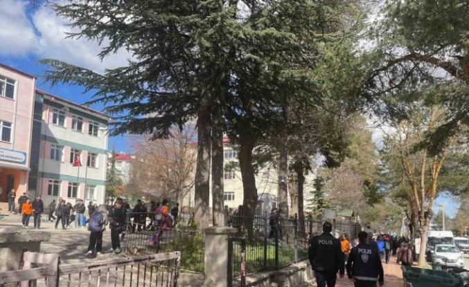 Gerede’de okul çevrelerinde denetimler sıkılaştırıldı
