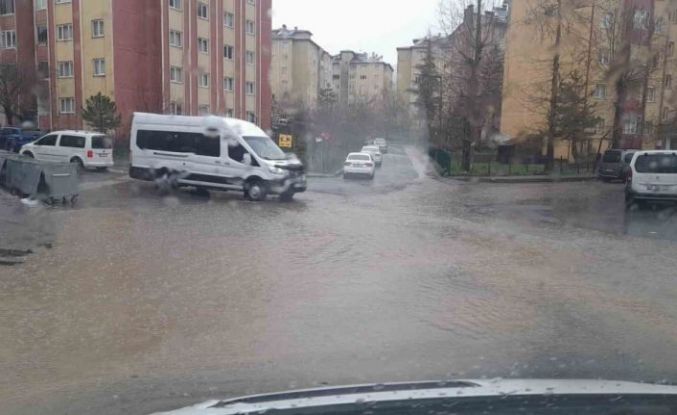 Hakkari’de sağanak alarmı