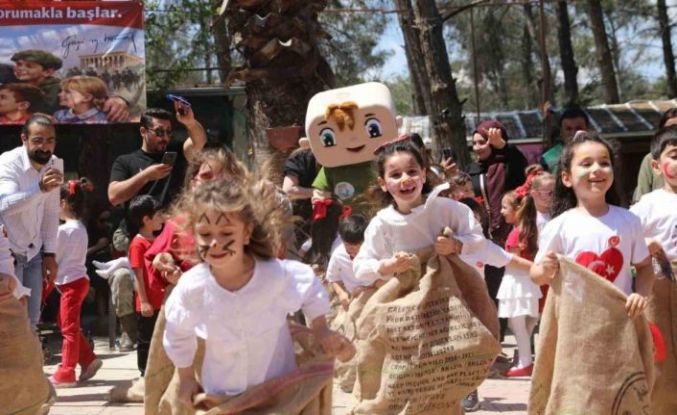 Haliliye’de minikler 23 Nisan coşkusunu yaşadı