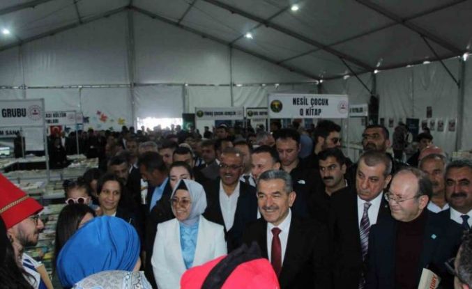 İdil Kitap Fuarı ve Kültür Şöleni başladı