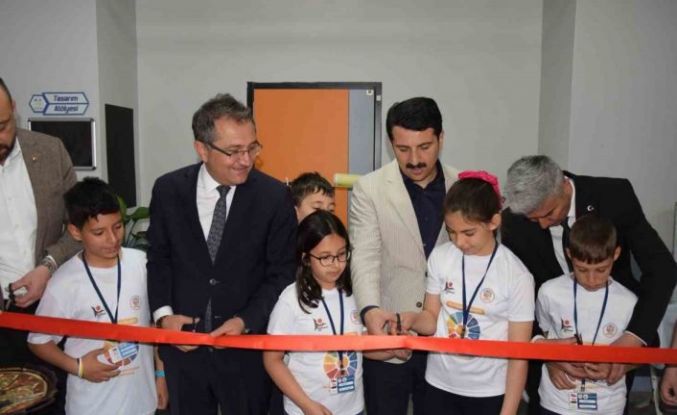 Karapınar’da bilim fuarı heyecanı