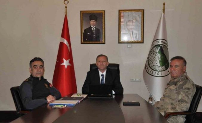Kars’ta güvenlik zirvesi: 150 operasyon, 90 hesaba erişim engeli