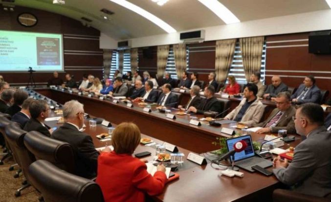 KBÜ Senatosu’nda akreditasyon ve uluslararası gelişmeler görüşüldü