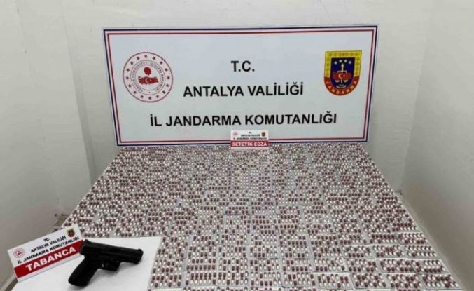 Kepez’de bin 298 adet uyuşturucu hap ele geçirildi