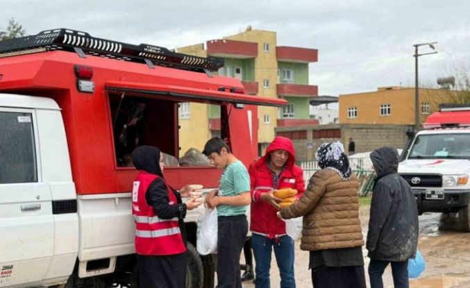 Kurtalan’da sel mağdurlarına destek