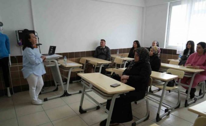 Niğde’de hasta ve yaşlı bakımı kursu istihdama kapı açıyor