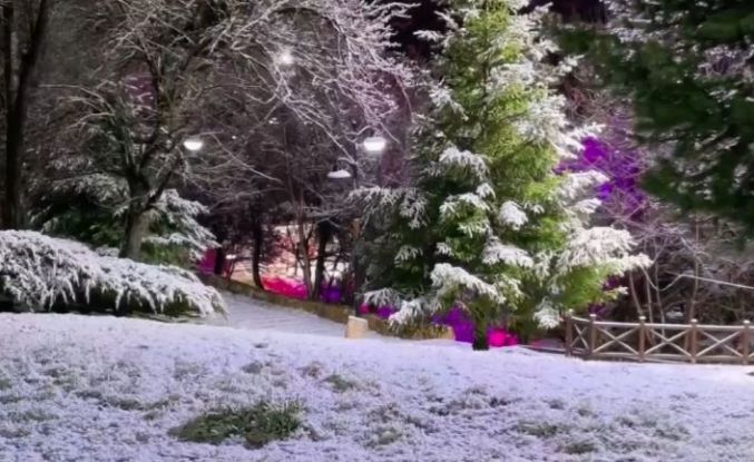 Nisan karı mest eden manzaralar oluşturdu