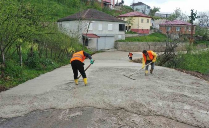 Ordu’nun kırsalında beton yol çalışmaları devam ediyor