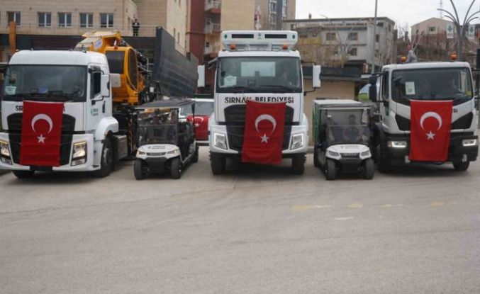 Şırnak Belediyesi araç filosunu büyütüyor: 6 yeni araç hizmete alındı