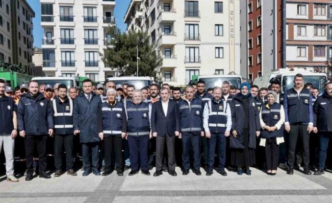 Sultanbeyli’de 66 araç ve 482 personelle ‘bahar temizliği’ başladı