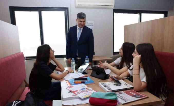 Akdeniz’de ikinci ’Bilgi Limanı Kütüphanesi’ hizmete girdi