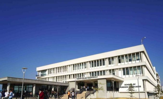 ATÜ Yabancı Diller Yüksekokulu’na DEDAK’tan 5 yıllık tam akreditasyon