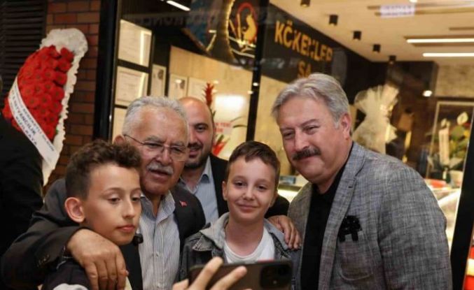 Başkan Büyükkılıç’tan Çarşı Melikgazi’ye ziyaret